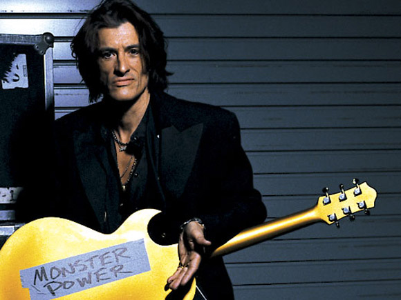 Joe PERRY
