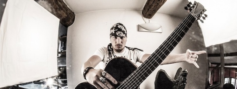Le chanteur de DAGOBA rejoint Lâg