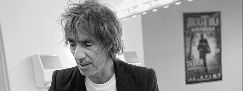 Louis Bertignac et sa guitare Lâg Baritone